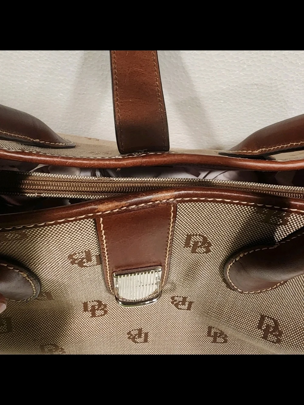 Dooney & Bourke dooney bourke